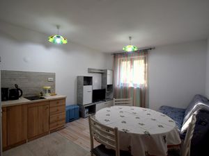 23936281-Ferienwohnung-3--300x225-2