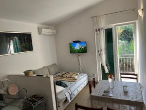 23936331-Ferienwohnung-5--300x225-2