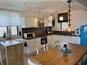 23936373-Ferienwohnung-5--300x225-5