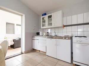 23936379-Ferienwohnung-3--300x225-4