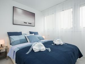 23936487-Ferienwohnung-4--300x225-5