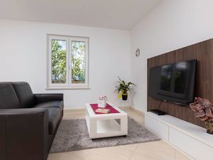 23936545-Ferienwohnung-4--300x225-2