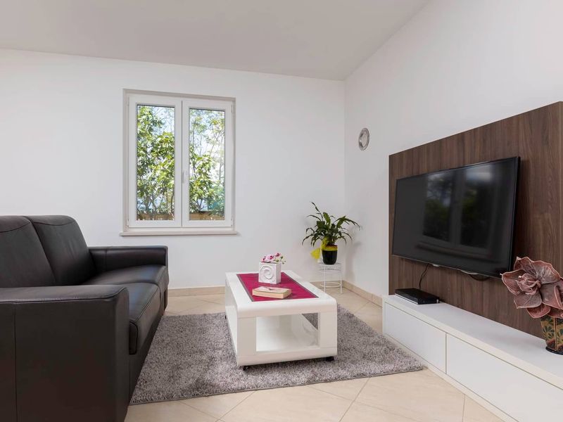 23936545-Ferienwohnung-4--800x600-2