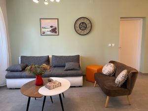 23936566-Ferienwohnung-6--300x225-1