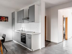 23936584-Ferienwohnung-5--300x225-5