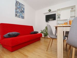 23936594-Ferienwohnung-3--300x225-1