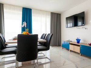 23936599-Ferienwohnung-5--300x225-4