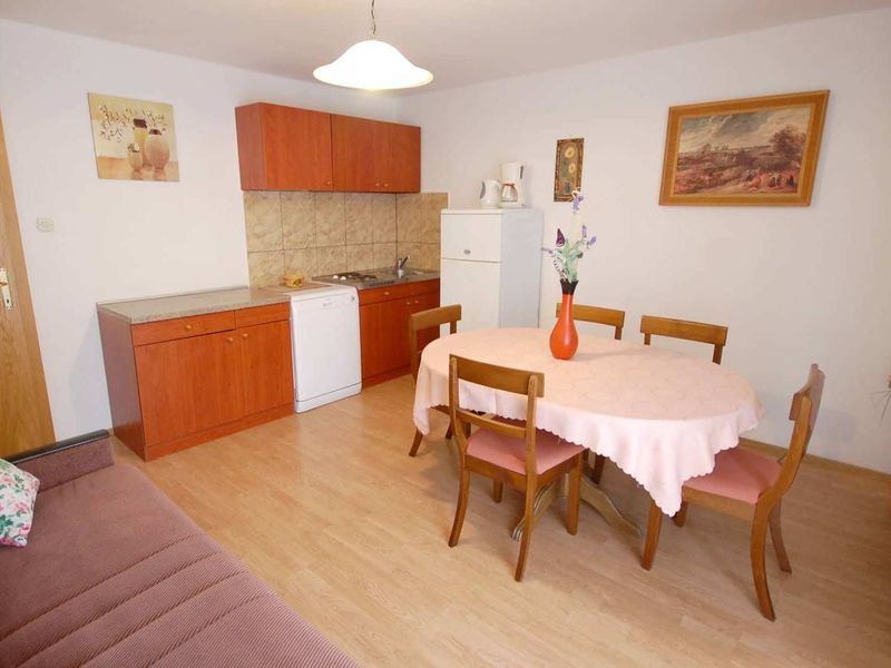 23936626-Ferienwohnung-4--800x600-1