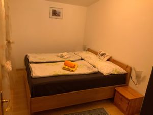 23936697-Ferienwohnung-5--300x225-3