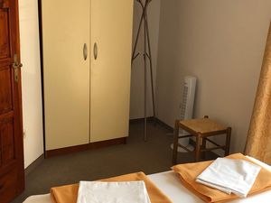 23936712-Ferienwohnung-4--300x225-5