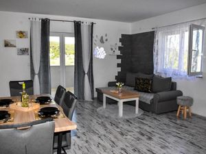 23936763-Ferienwohnung-2--300x225-1