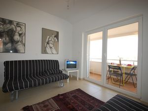 23936793-Ferienwohnung-4--300x225-1