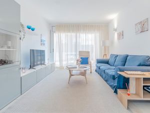 24018345-Ferienwohnung-6--300x225-2