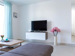 23934828-Ferienwohnung-2--300x225-4