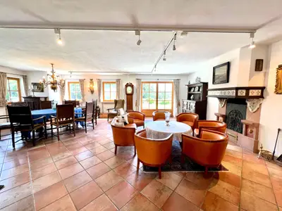 Ferienwohnung für 11 Personen (320 m²) in Erkenbollingen 6/10