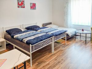 23973608-Ferienwohnung-3--300x225-3