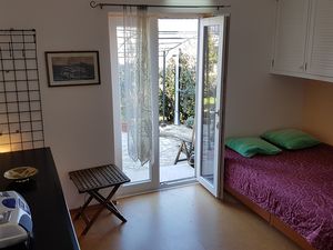 21997609-Ferienwohnung-2--300x225-2