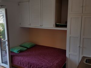 21997609-Ferienwohnung-2--300x225-3