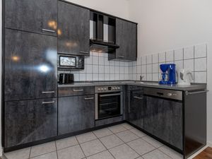 24021571-Ferienwohnung-4--300x225-3