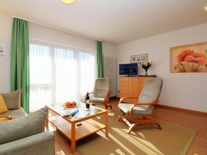 24021585-Ferienwohnung-4--300x225-1