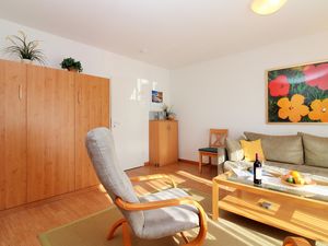 24021585-Ferienwohnung-4--300x225-5