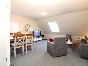 24021594-Ferienwohnung-4--300x225-3