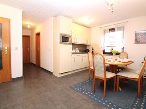 24021640-Ferienwohnung-5--300x225-5