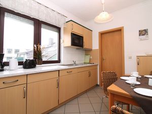 24021645-Ferienwohnung-4--300x225-4