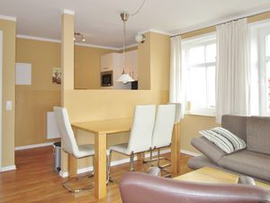 24021717-Ferienwohnung-6--300x225-5