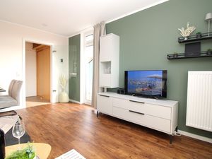 24021736-Ferienwohnung-3--300x225-1