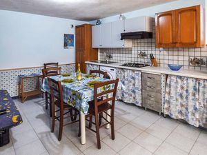 24023299-Ferienwohnung-4--300x225-3