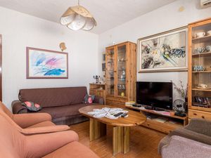 23738199-Ferienwohnung-4--300x225-4