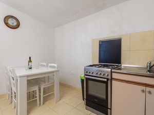 23739271-Ferienwohnung-3--300x225-3