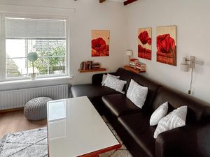 23747834-Ferienwohnung-2--300x225-1