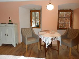 23156779-Ferienwohnung-2--300x225-1