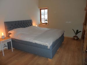 23157141-Ferienwohnung-2--300x225-4