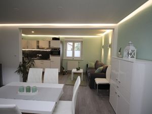 23890633-Ferienwohnung-2--300x225-2