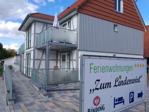 24027395-Ferienwohnung-2--300x225-1