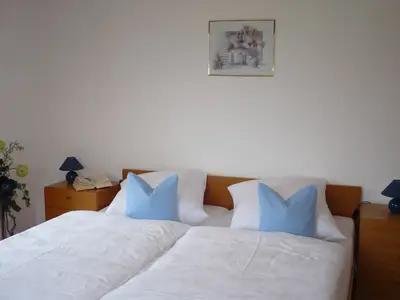 schlafzimmer.jpg