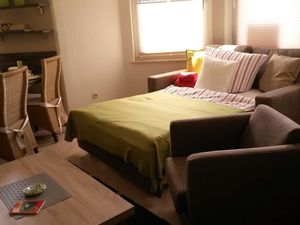 24028139-Ferienwohnung-4--300x225-4