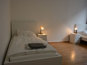 24028150-Ferienwohnung-10--300x225-5