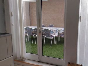 24028348-Ferienwohnung-8--300x225-1