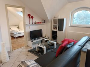 23982303-Ferienwohnung-4--300x225-0