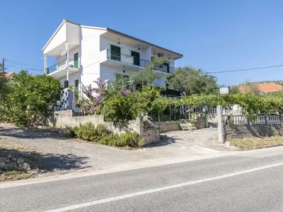 Ferienwohnung für 3 Personen (35 m²) in Poljica 8/10