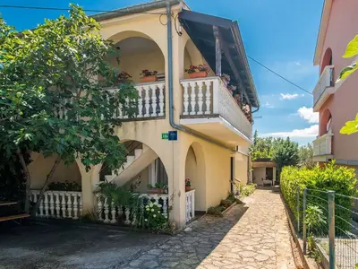 Ferienwohnung für 6 Personen (65 m²) in Krk 2/10