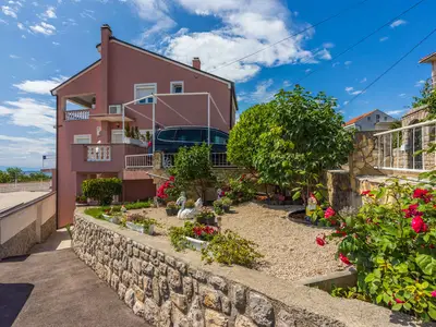 Ferienwohnung für 6 Personen (110 m²) in Crikvenica 1/10