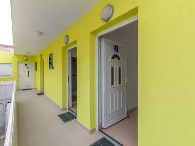Ferienwohnung für 4 Personen (30 m²) in Mali Rat 9/10