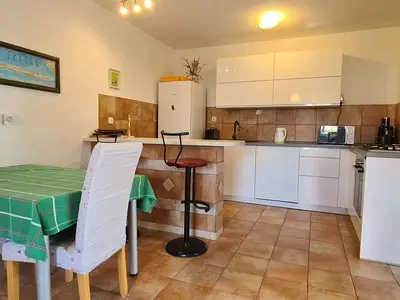 Ferienwohnung für 6 Personen (70 m²) in Vrbanj 8/10