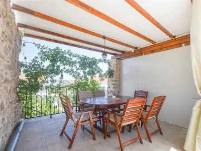 Ferienwohnung für 5 Personen (60 m²) in Ugrinići 9/10