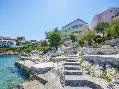 Ferienwohnung für 5 Personen (70 m²) in Otočić Planka 1/10